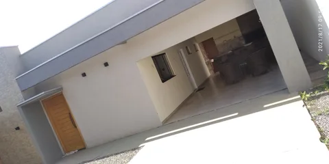 Casas com tres quartos próxima do CENTRO – foto 4