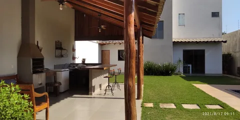 Casa com 03 suites, piscina, proxima ao CENTRO – foto 3