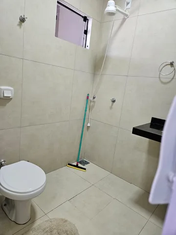 Casas com 03 suítes e piscina – foto 4